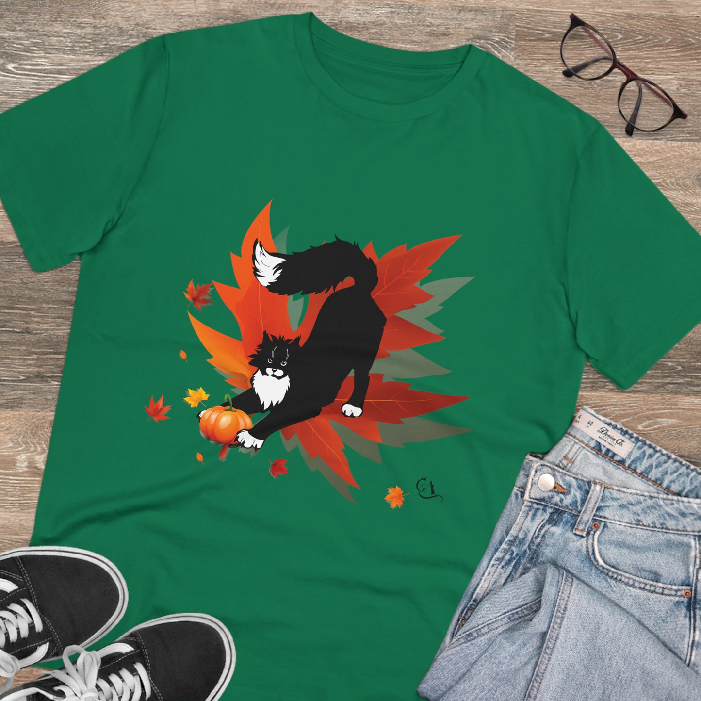 GA Cat Ludo Leaves and Pumpkins, Organic T-shirt - Unisex